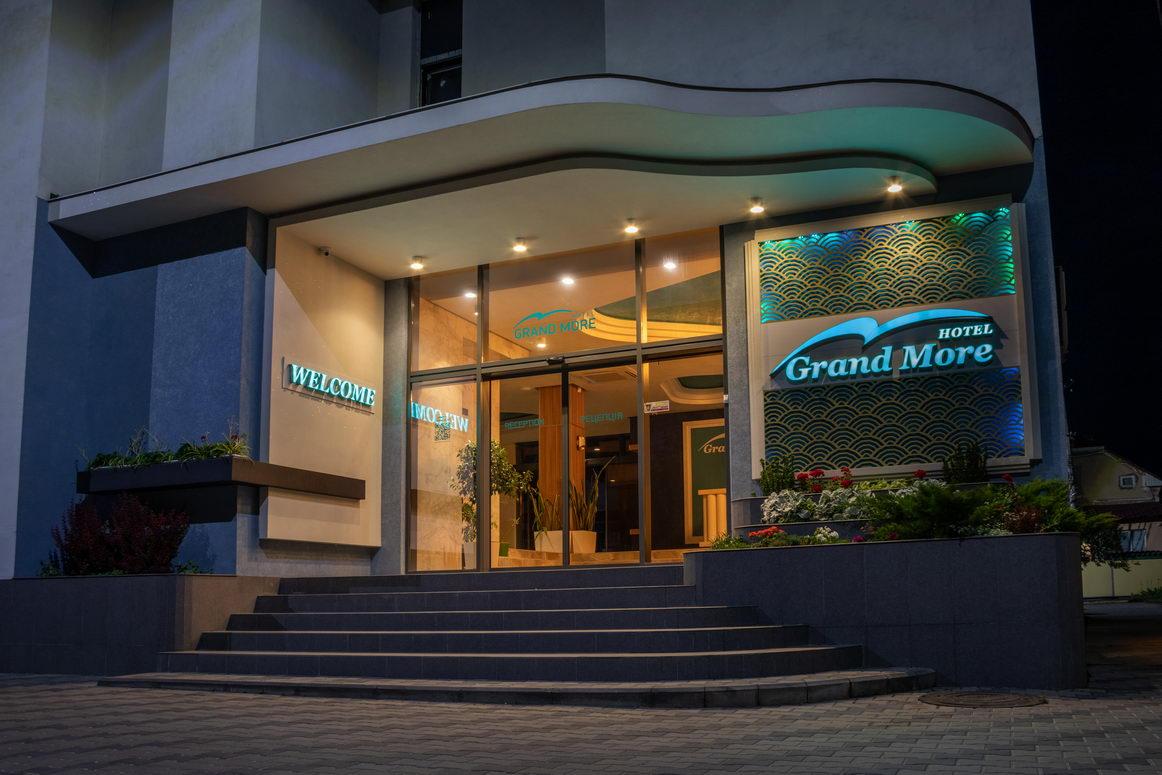 Hotel Grand More Zatoka Exterior foto